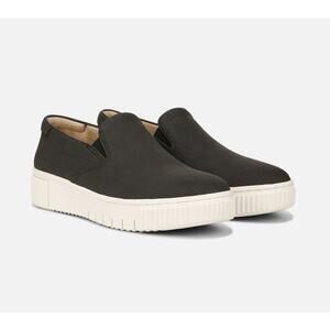 NEW SOUL Naturalizer Women's Tia‎ Platform Low Top Slip-On Sneaker Size 6M Black